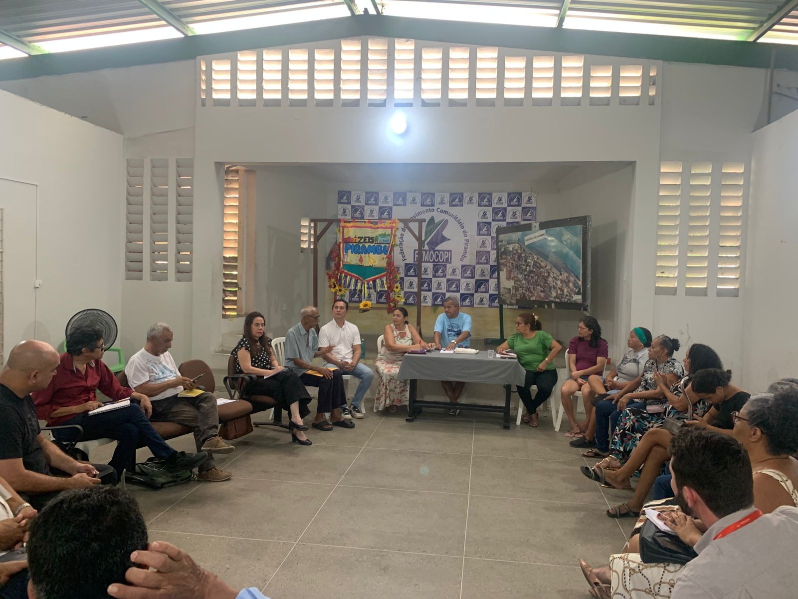 Zonas Especiais de Fortaleza - Foto da ZEIS Prioritaria Pirambu em Fortaleza