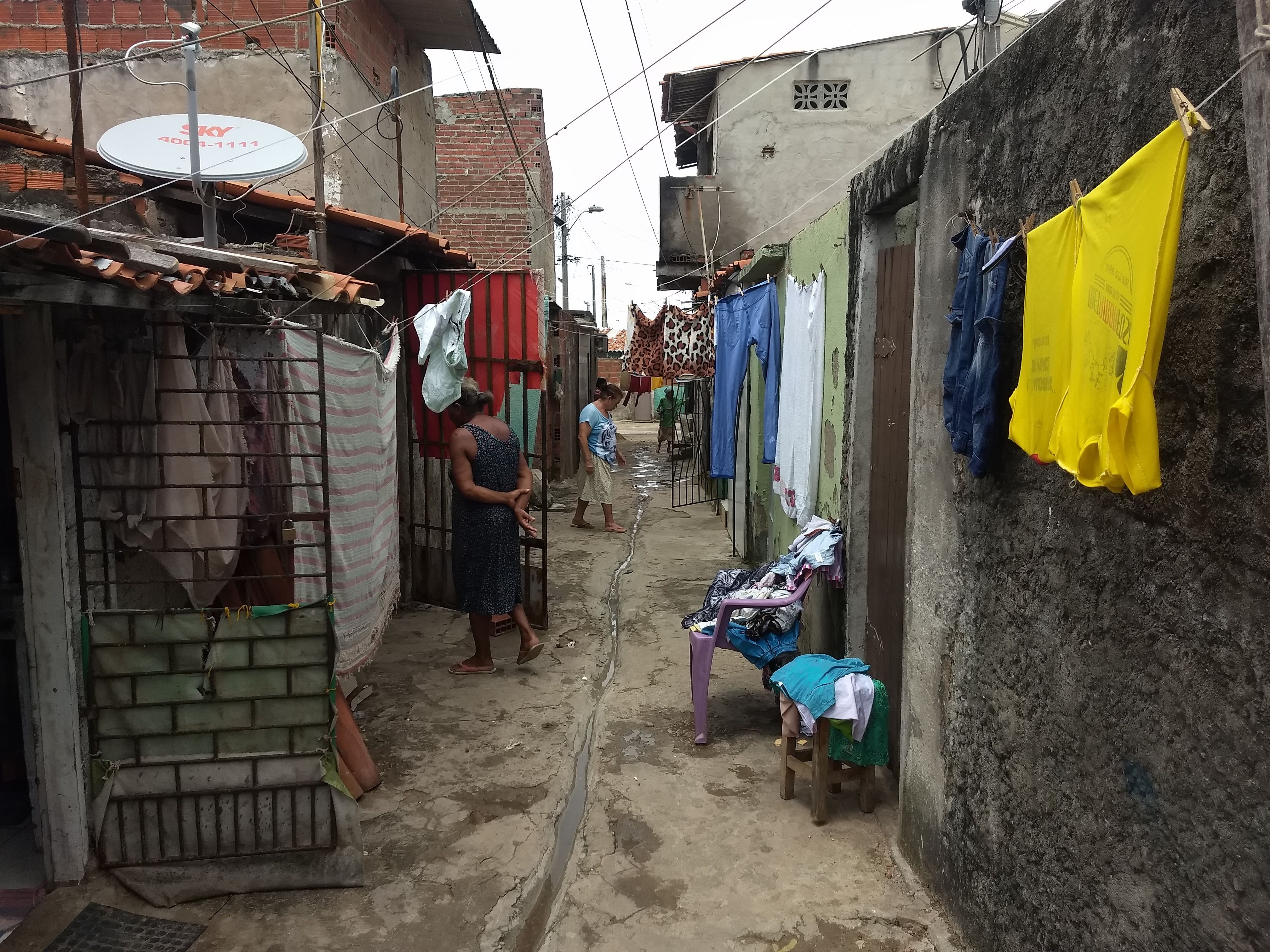 Zonas Especiais de Fortaleza - Fotos (Autor desconhecido) sobre da zeis prioritária Serviluz em Fortaleza